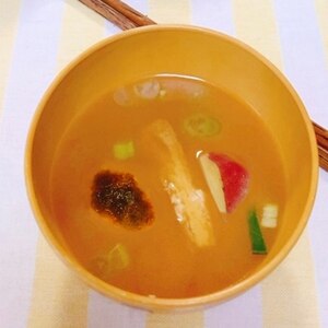 素朴！さつまいものとろろ昆布汁